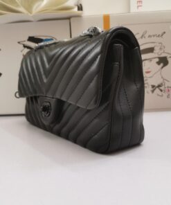Alternative view of Chanel Chevron Classic Crossbody Bag 10in/ 25.5cm Black Black Hardware For Women
