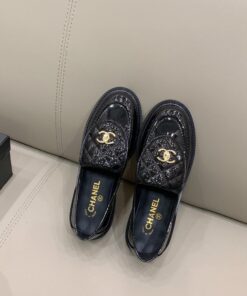 Alternative view of Chanel Loafers Shiny Black For Women G36646