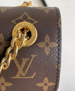 Louis Vuitton Passy Monogram Canvas For Women, Women’s Handbags, Shoulder Bags And Crossbody Bags 9.1in/23cm LV M45592 - Image 4