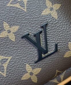 Louis Vuitton Avenue NM Slingbag Brown For Men 31cm/ 12.2 in M46718 - Image 4