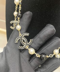 Chanel Pearl Necklace Gold For Women - Image 4