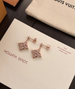 Alternative view of Louis Vuitton Color Blossom BB Star Earrings Rose Gold Hardware For Women