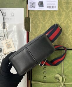 Gucci GG Messenger Bag Black/Grey GG Supreme Canvas A Material With Low Environmental Impact With Black For Men 7in/18cm GG 682357 K5RLN 1095 - Image 4