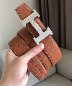 Hermes H Guillochee Belt 32mm Buckle And Reversible Leather Strap Noir H064540CK05 - Image 4