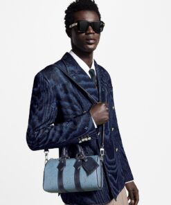 Alternative view of Louis Vuitton Keepall Bandouliere 25 Travel Bag 9.8in/ 25cm Blue Silver Hardware For Men M14681
