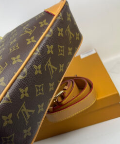 Louis Vuitton Odeon PM Brown 10.2in/26cm For Women - Image 6