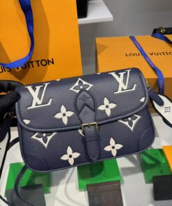 Louis Vuitton Diane Monogram Navy/Crème For Women, 9.4in/24cm M47161 - Image 3