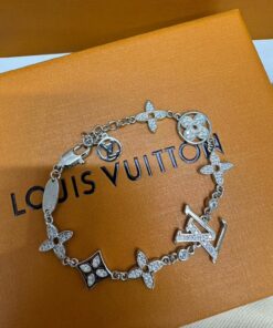 Louis Vuitton Idylle Blossom Multi-Motif Bracelet Silver Hardware For Women - Image 4