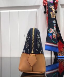 Louis Vuitton Since 1854 Pochette Cosmetique PM Bag Blue 19 cm/ 7.5 in - Image 3