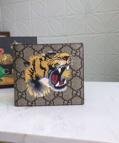 Gucci Tiger Print GG Supreme Bifold Wallet For Men 11cm/4.3in GG 451268 K5Z1N 8666
