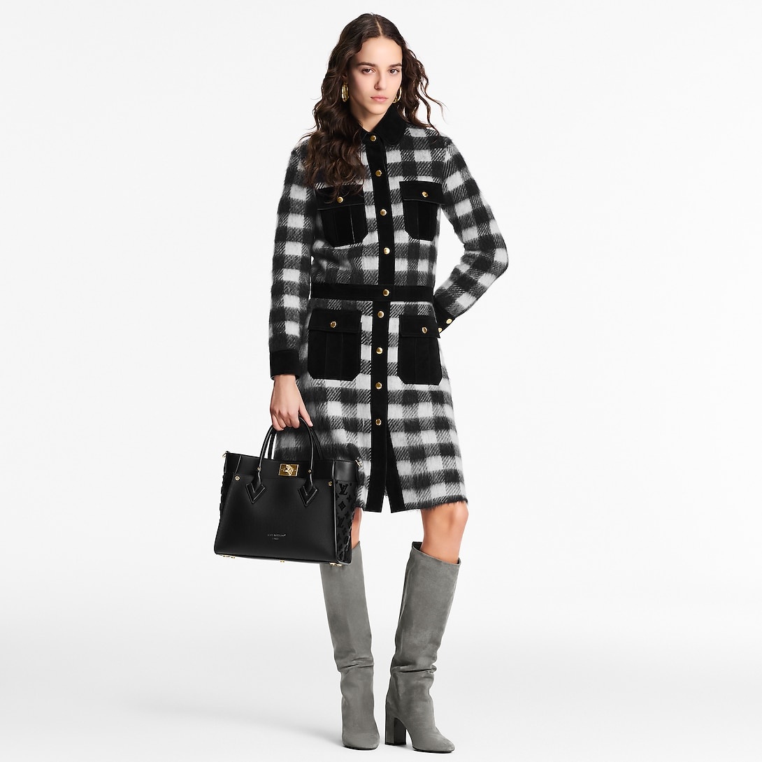 Louis Vuitton On My Side Black For Women 12in/30.5cm M53826 - Image 2
