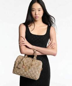 Alternative view of Louis Vuitton Speedy Bandouliere 25 Top Handle Bag 9.8in/ 25cm Light Brown Gold Hardware For Women