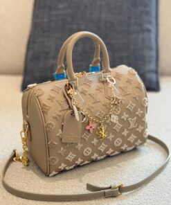 Louis Vuitton Speedy Bandouliere 25 Top Handle Bag 9.8in/ 25cm Light Brown Gold Hardware For Women - Image 4