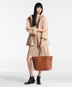 Alternative view of Louis Vuitton Neverfull MM Tote Bag 12.2in/ 31cm Cognac Gold Hardware For Women M12605