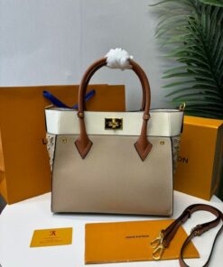 Louis Vuitton On My Side MM Tote Bag Grey For Women 12in/ 30.5cm M53825 - Image 5