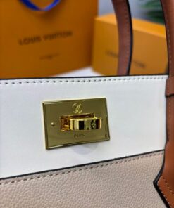 Louis Vuitton On My Side MM Tote Bag Grey For Women 12in/ 30.5cm M53825 - Image 6