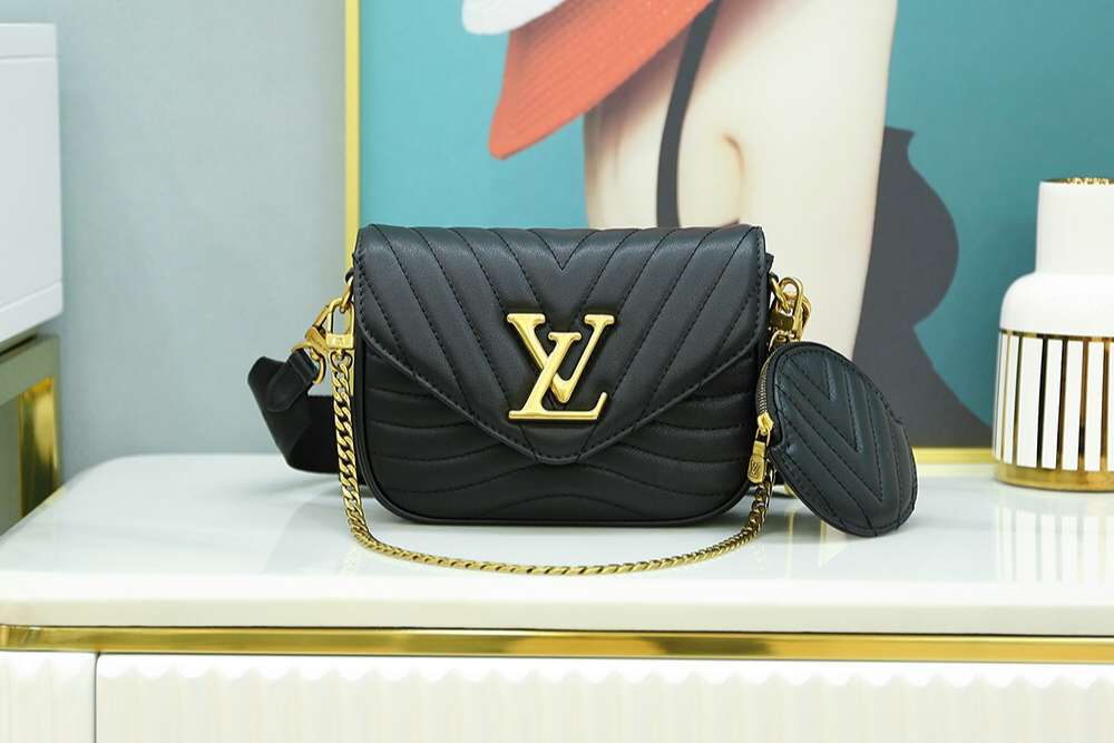Louis Vuitton New Wave Multi Pochette Shouler Bag 7.5in/ 19cm Black Gold Hardware For Women M56461 - Image 8