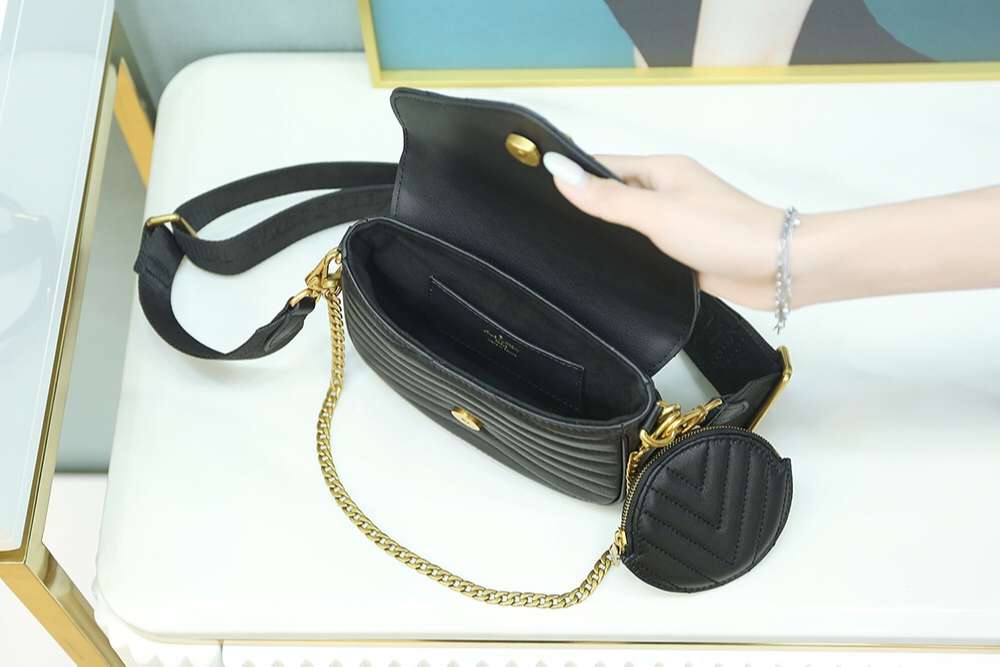 Louis Vuitton New Wave Multi Pochette Shouler Bag 7.5in/ 19cm Black Gold Hardware For Women M56461 - Image 14