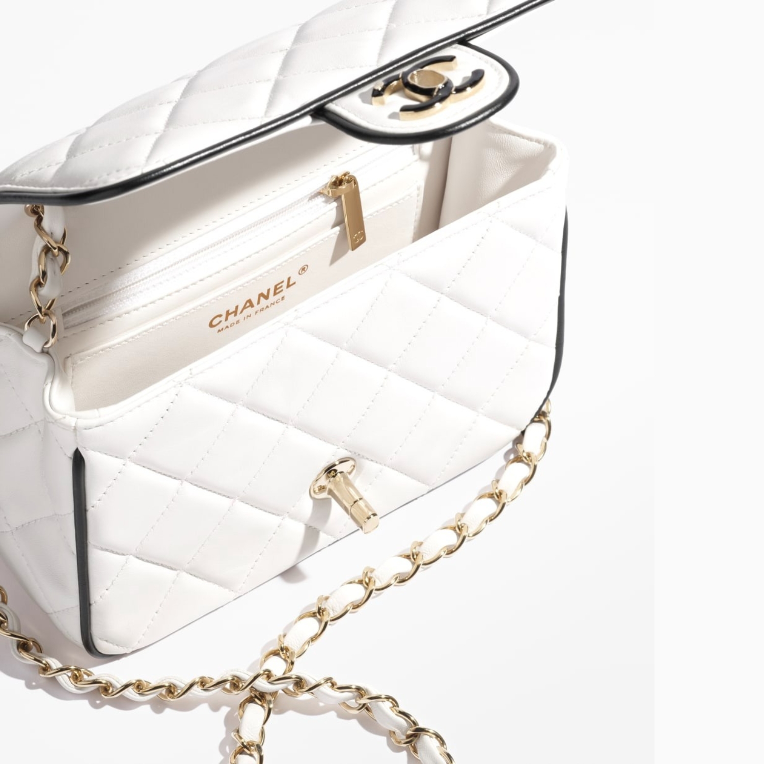 Chanel Flap Bag Mini Crossbody 7.7in/ 19.5cm White/ Black Gold Hardware For Women AS5151 B19381 NAFJQ - Image 4