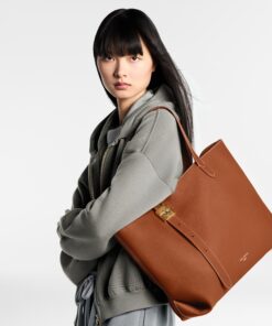Louis Vuitton Low Key Cabas MM Shoulder Bag 18.5in/47cm Cognac Brown Gold Hardware For Women M25342 - Image 3