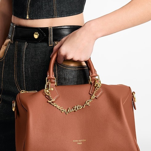 Louis Vuitton LV Script Chain Bag Charm Gold Hardware For Women M03473 - Image 2
