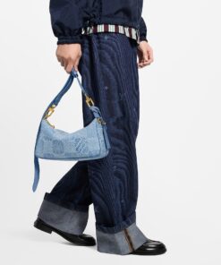 Louis Vuitton Pochette Accessories XL Shoulder Bag 11in/ 28cm Denim Blue Gold Hardware For Men N00204 - Image 3